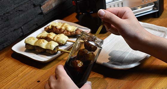 ＜定期便＞廣島焼鳥つくってみんさい<br>【初回焼き器付】　